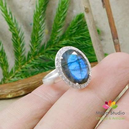 Faceted Labradorite Cz Halo Ring,engagement..