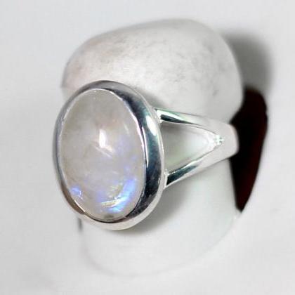 Prismatic Moonstone Ring,solid 925 Sterling Silver..