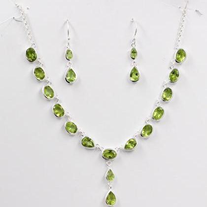 Alluring Natural Gemstone Necklace Earring..