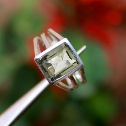 Green Amethyst Ring,faceted Baguette,modern..
