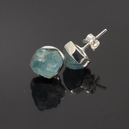 Amazing Aquamarine Stud Post Earring,solid 925..