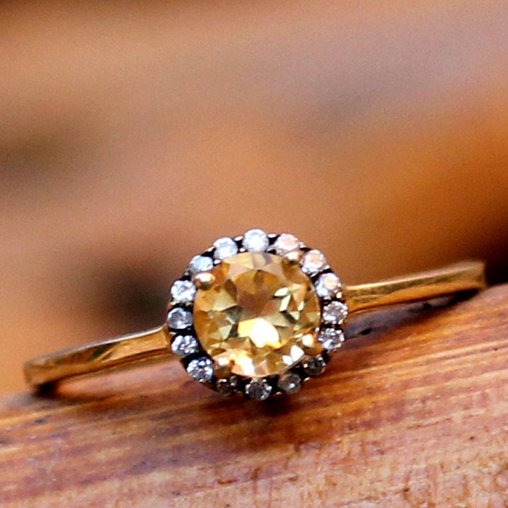 Soulful Solitaire Citrine Engagement Ring,cz Halo Ring,925 Sterling Silver Jewelry,anniversary Gift,proposal Ring,thanksgiving Gift,my Ring