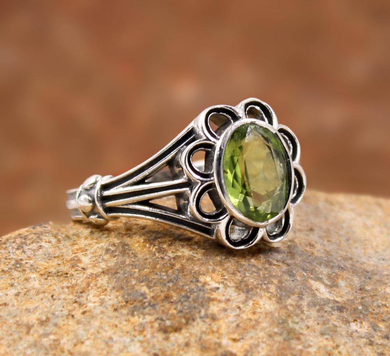 Designer Floral Peridot Ring,birthstone Ring Gift For Daughter,solid 925 Sterling Silver Oxidized Jewelry,baby Shower Gift,natural Gemstone