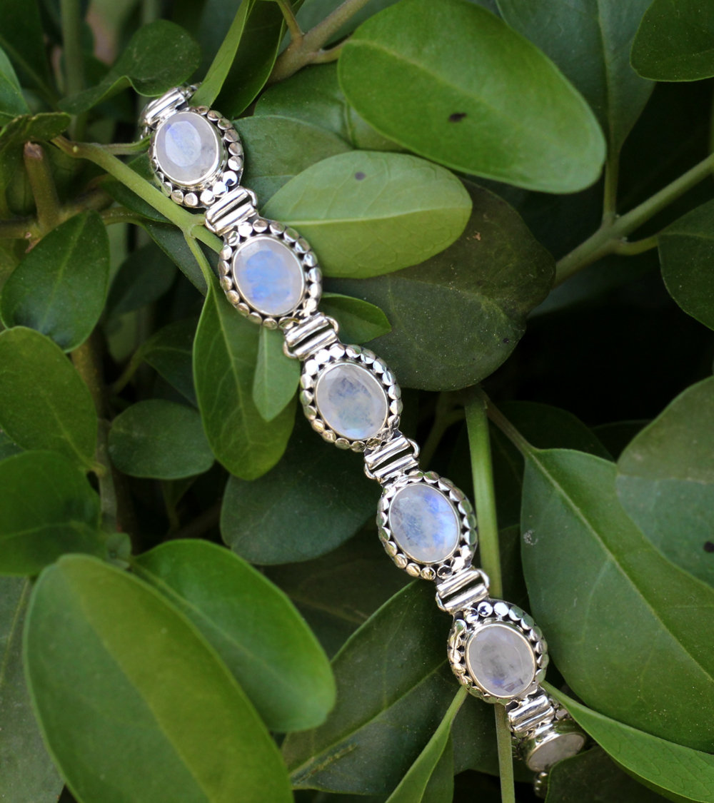 Prismatic Rainbow Moonstone Exclusive Bracelet,925 Sterling Silver Bracelet,bride's Maid Wedding Jewelry,oxidize Vintage Look Silver