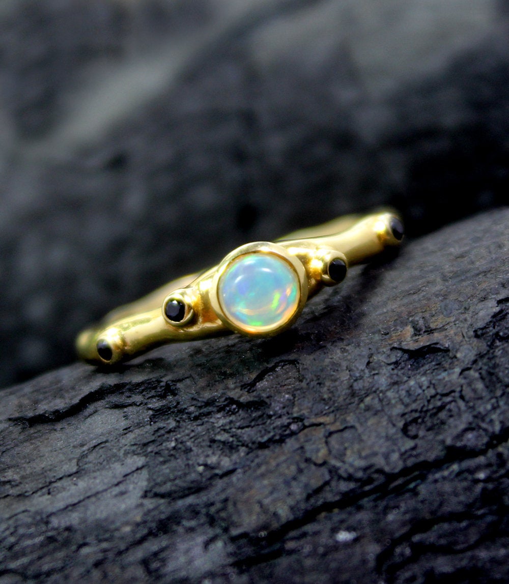 Natural Ethiopian Opal Ring,925 Sterling Silver Ring,handmade Ethiopian Ring,multi Color Opal Gemstone Ring,statement Jewelry Mr1159