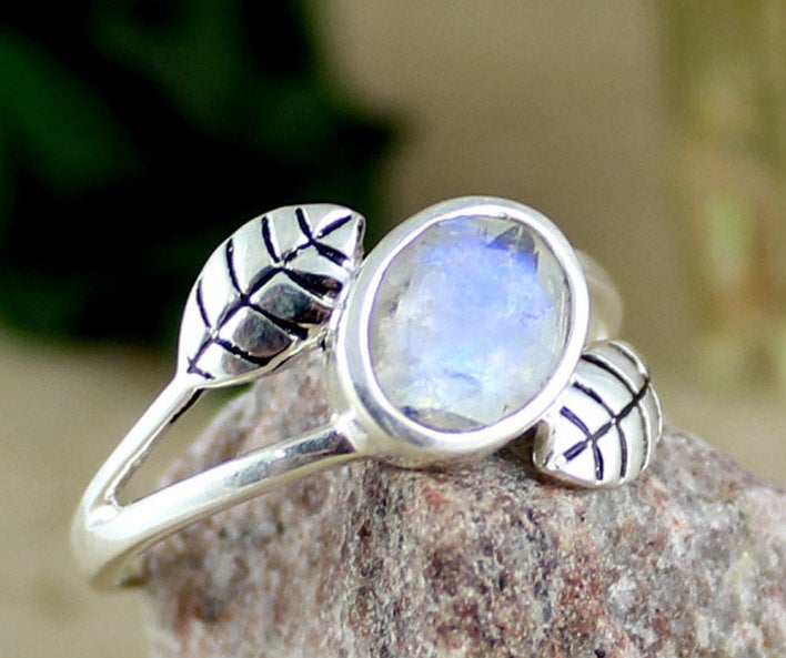 Lovely Designer Moonstone Silver Ring,midi Ring,gift For Daughter,925 Sterling Silver Jewelry,handmade Brides Maid Ring Mr1132